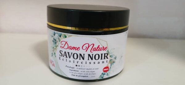 🌿 Savon Noir Éclaircissant – Dame Nature