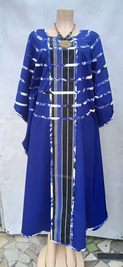 Boubou “Fusion Élégante” bleu roi
